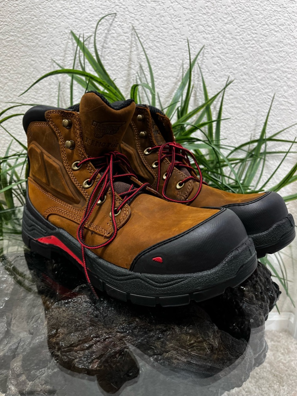 Red Wing King Toe Waterproof Work Boots - Sz.11 Men’s